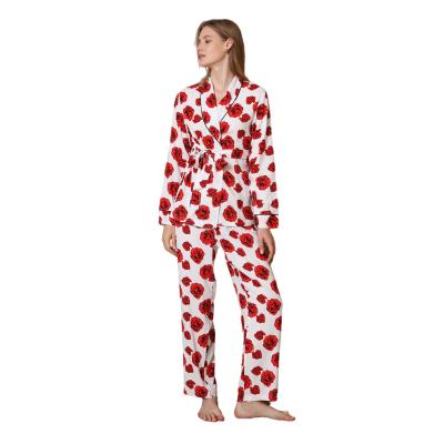 China Exquisite QUICK DRY Exquisite Workmanship Ladies Pajamas Suit For Ladies Pajamas for sale