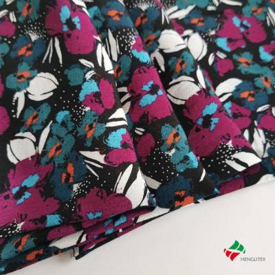 China 100%Viscose Anti-Static 120D Popular Richly/Fuli Crepe Fabric For Lady's Fashion Cloth Marocain Cloth for sale