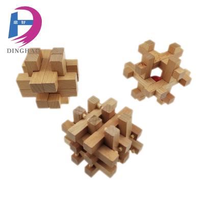 China Toy New Craft Adult Wooden Educational Burr Puzzle For Promotion Customize Wooden OEM for sale