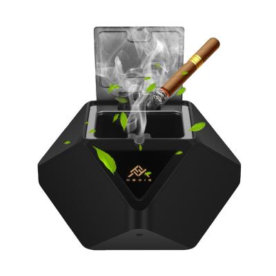 China Viable the most popular rechargeable car desktop ashtray closed the environment-friendly smokeless smart ashtray for sale