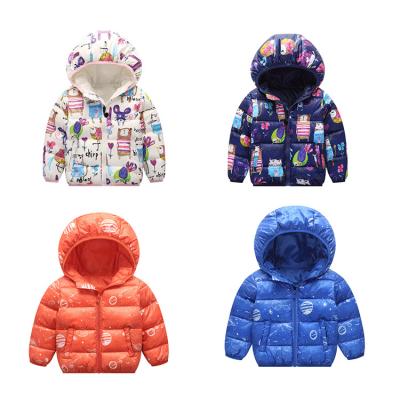 China Anti-wrinkle babies infant winter cotton-padded jacket to thicken children's unisex tracksuit shorts children's hooded printed down coat for sale