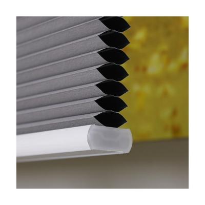 China The hot sale non-woven fabric and high quality motorized blind honeycomb of cellular blind curtain roller for sale