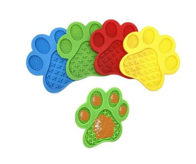 China Replacement Shenzhen Factory 180*180*12mm Silicone Footprint Shaped Dog Lick Pad Silicone Products for sale