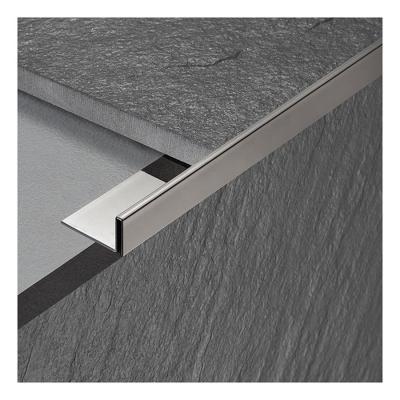 China Modern Aluminum 8k Mirror Finish Stainless Steel Tile Trim Wall Protector Profile Baseboard Square Metal Corner Customized 0.3-3.0mm for sale