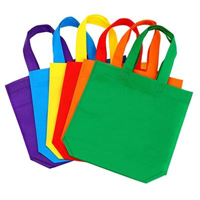 China Eco Friendly Reusable Handled Packaging Handle Shopping Bag Non Woven Polypropylene Bag for sale