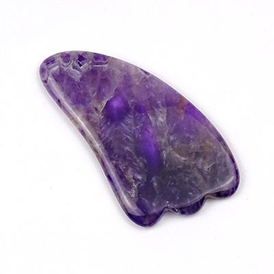 China Whitening Luxury Horn Facial Shape Tool Amethyst Quartz Gua Sha Sha Stone Purple For Face for sale