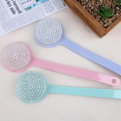 China Hot Selling Long Handle Massage Shower Bath Brush Body Wash Sponge Plastic Brush For Bathing for sale