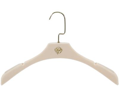 China YT good quality plastic hanger velvet brand multifunctional light pink custom made velvet clothes hanger for sale