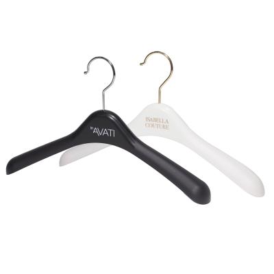 China Multifunctional baby durable black and white plastic hanger for sale