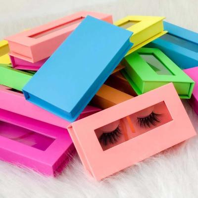 China Magnetic Eyelash Paper Package Lashes Package Private Label Custom Eyelash Packaging Box for sale