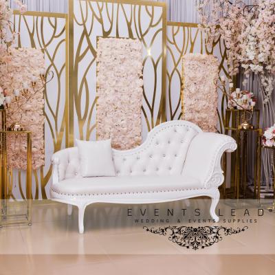 China Latest High Quality Noble Designed Flexible Elegant Event Furniture White ELEANOR Acrylic Wedding Sofa for sale