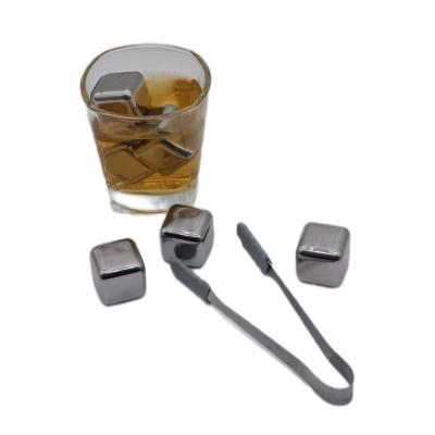 China Whiskey Ice Cubes Stones,Metal Ice Cube,6 pcs/Set Stainless Steel Reusable Chilling Whiskey Stones Wine Chillier with Free Tongs for sale