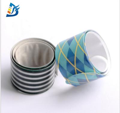 China Suitable For Promotional Gifts Silicone Custom Slap Bands Eyes Snap Band For Kids for sale