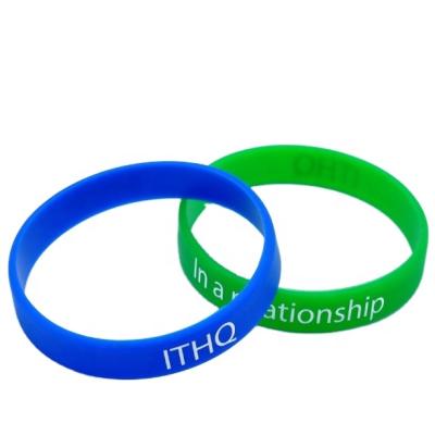 China Custom Promotional Souvenir Gift Sports Silicone Rubber Wristband for sale