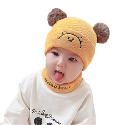 China Infant COMMON Autumn Winter Bear Pattern Plush Hats Scarf Set Baby Lovely Textile Warm Hats Scarf Suits for sale