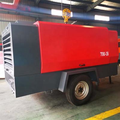 China Lubricated 700-18 700CFM Mining Portable Mobile Diesel Screw Air Compressor Drilling Rig for sale