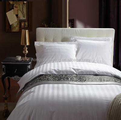 China 40S 250TC Polyester / Cotton 3cm Stripe Disposable Hotel Bedding Set As Hotel Bed Size for sale