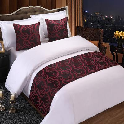 China Single Polyester Hotel Bed Runner And Cushion for sale