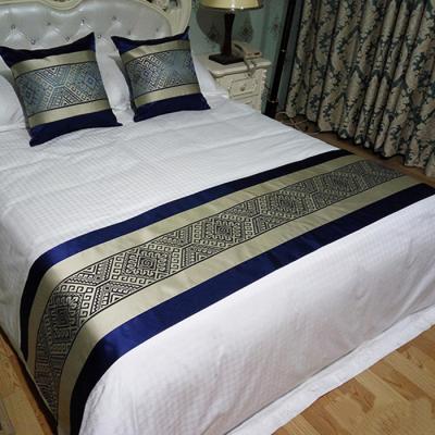 China Single Luxury Printed Hotel Bed Runner for sale