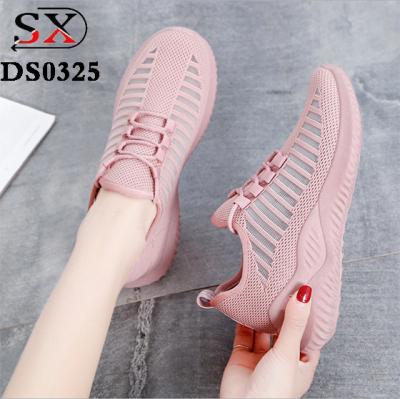 China Anti-odor spring and autumn new flat women shoes sports travel shoes women running for sale