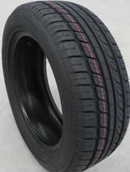 China el camión del alto rendimiento 245/45R18 cansa Uhp todos los neumáticos de la estación para los camiones en venta