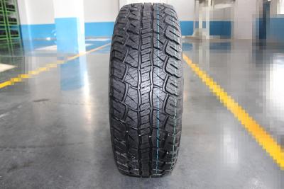 China Neumático del rendimiento ultra alto del caucho Lt235/75R15, neumáticos del vehículo de pasajeros de 15 pulgadas en venta