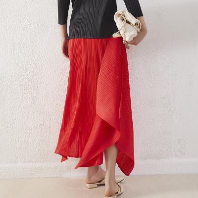 China New Breathable Polyester Fabric Two Color Stitching Split Irregular Pleatedskirt for sale