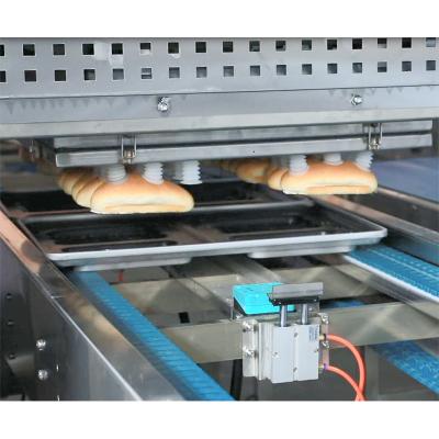 China High effciency and lowest cost. Automatic Bread Demooulding Making Machine for Bread Production Line en venta