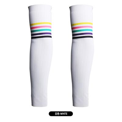 China Breathable Elastic Outdoor Seamless Cool Arm Sleeves Wear Ice Silk Fabric Cycling Sleeves for sale