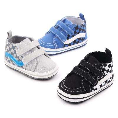 China Toddler Babies Boys Canvas Lightweight Infant Soft Sole Shoes Slip On Crib Newborn Moccasins Casual Sneaker Read To Go for sale