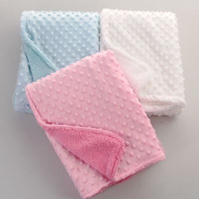 China Folded Baby Blankets Baby Fleece Blanket Super Soft Winter Dot Minky Blankets for sale