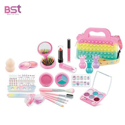 China High Quality Non-Toxic Eco-friendly Pretend Toy Cosmetics Child Makeup Kit Kids Makeup Play Sets With Pink Girl Makeup Brush Set for sale