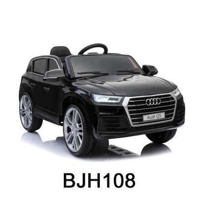 China Multifunctional Steering Wheel With Music Effects Authorized Audi Q5 Baby Ride On Kids Ride On Car Electric Ride On Car For Children Kids Ride On Electric Cars Toy For Wholesale for sale