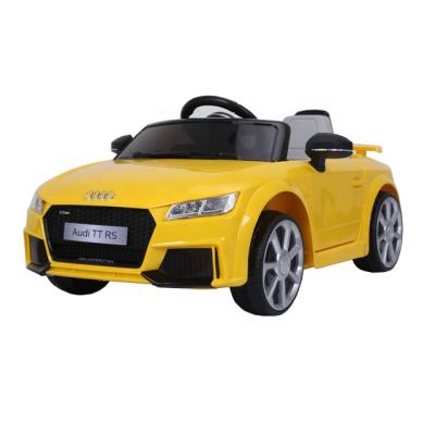 China Ride On Toy Licensed Audi TTT RS Ride On Electric Remote Control Kids Car Battery Operated Toys Cars For Kids for sale