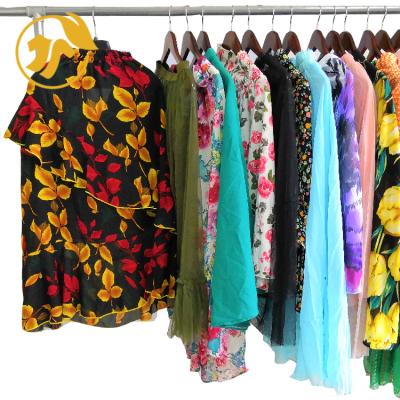 China High Grade Occasion Clothes LADIES SILK SKIRT Women Summer Clothes Occasion Clothing Used Clothes Wholesale for sale