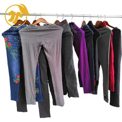 China Multi-colored Variety of Legging Wholesale Brand Used Winter Clothes Ladies Legging for sale