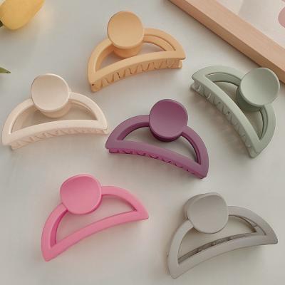 China Sweet Hair Clips Hair Claw Clips Candy Color Semicircle Acrylic Hair Claws Fashion Women Simple Temperament Hairpin for sale