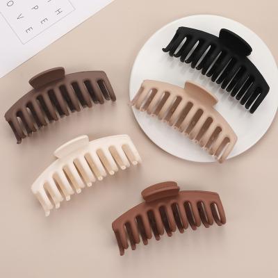 China Fashion 11 cm Korean style hairpin fashion women's hair accessories temperament single frosted hair claw clips large for sale