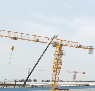 China Tower Crane Sinocorp PT8025-24t flat surface tower crane with chassis for sale