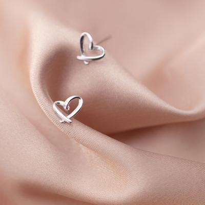 China Other S925 Earring S925 Cavity Silver Plain Sweet Heart Mini Sweet Earrings G1645 for sale