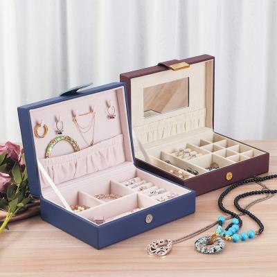 China New Elelgent PU Leather Jewelry Storage Box Box Winter Portable Packaging European Style Multifunctional Gift for sale