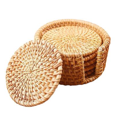 China Factory Stocked Wholesale Outdoor Picnic Vietnam Rattan Woven Round Dining Table Mat Steak Dish Mat for sale