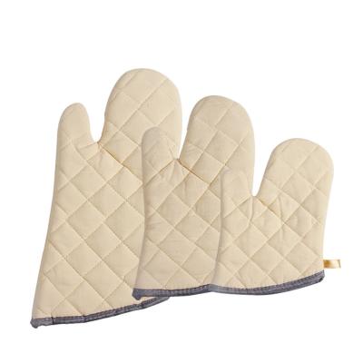 China Fascinating Wholesale Insulated Oven Glove Cotton Taking Heat Resistant BBQ Oven Glove Kitchen Tools for sale