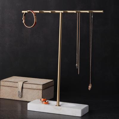 China Antioxidation Copper Commercial Display Organizer Jewelry Rack Metal Gold Rings Rings Necklace Earrings Hanging Jewelry Storage Rack for sale