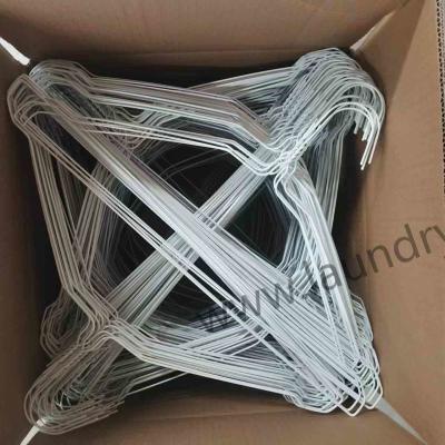 Cina 16inch Disposable Dry Cleaner Hanger For Dry Cleaning Shop in vendita