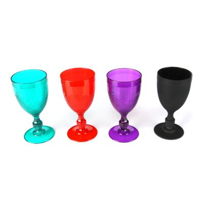 China Contemporary Wine Toasting Crystal Cocktail Novelty Etched Wine Glasses/Old Champagne Fashion Goblet Plastic Wine Glass Embossed Glass Wholesale for sale