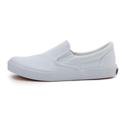 China 2020 Wholesale Custom Cheap Empty White Canvas Anti-Smell Plain Slip On Shoes For Women Men Unisex Style for sale