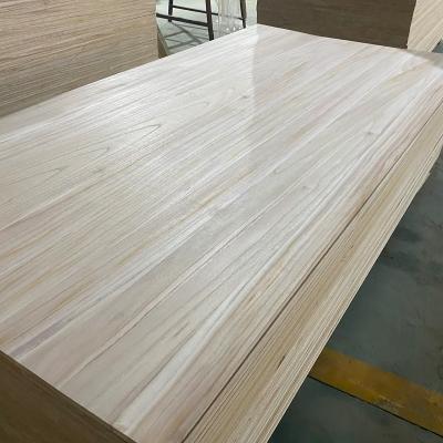 China Traditional Paulownia Poplar Edge Glue Wood Panels for sale