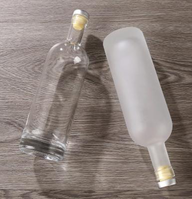 China Super Cheapest Flint Liquor Bottle 500ml 750ml Whiskey Glass Bottle Beverage Alcohol Spirits Glass Bottle for sale