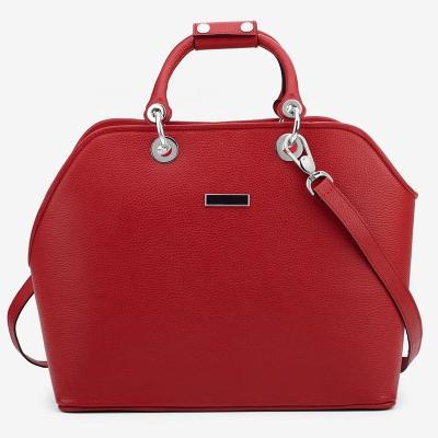 China Viable Custom Tote For Cat Dogs Pet Carrier Travel Products Cat Dog Bag Pet Carriers Logo Leather Red Ladies Outdoor Pet Carrier for sale